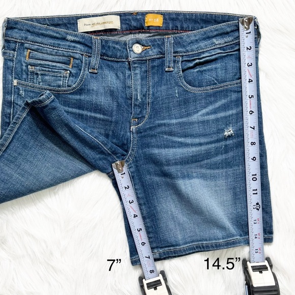 Anthropologie Distressed Medium Wash Jean Shorts - Picture 6 of 7